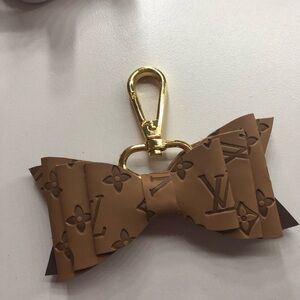 Brown Double Sided Layered bow